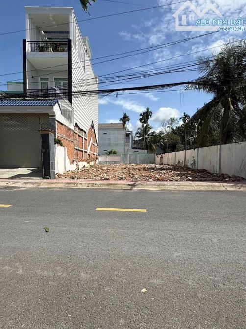 Bán đất mặt tiền Bế Văn Đàn Ngang 9,7m đường thông ra Sông Sài Gòn