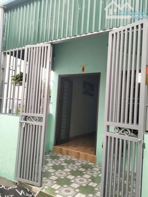 Nhà 1,5 tầng quán toan chỉ 1,6 tỷ