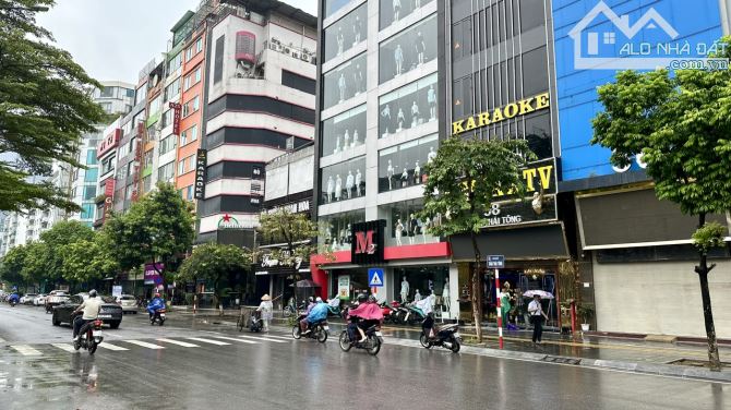 CẦU GIẤY - NHÀ ĐẸP 5 TẦNG -  NGÕ THÔNG - MẶT TIỀN KHỦNG- THOÁNG SÁNG VÔ CÙNG - GẦN ĐƯỜNG L