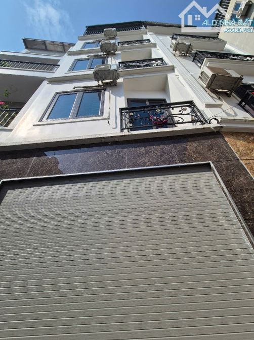 TRỊNH VĂN BÔ - Ô TÔ ĐỖ CỔNG 35m2, 6.8T, Cần bán GẤP TRONG THÁNG.