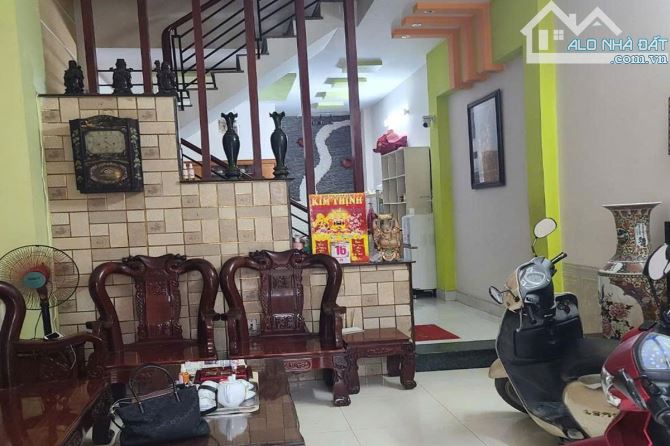 Bán nhà hẻm xe hơi, Hà Huy Giáp, Quận 12, 52 m² (4m x 13m), 4 phòng - Giá 7.6 tỷ TL