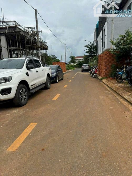 ĐẤT HIẾM KHU ĐẤU GIÁ LÊ VỤ, 5X23m, THỔ CƯ 100%, GIÁ 4 TỶ 7