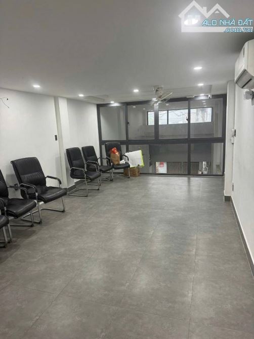NHÀ 5 TẦNG THANG MÁY, HẺM XE HƠI, PHẠM VĂN BẠCH, TÂN BÌNH, 80M, GIÁ 11.8 TỶ