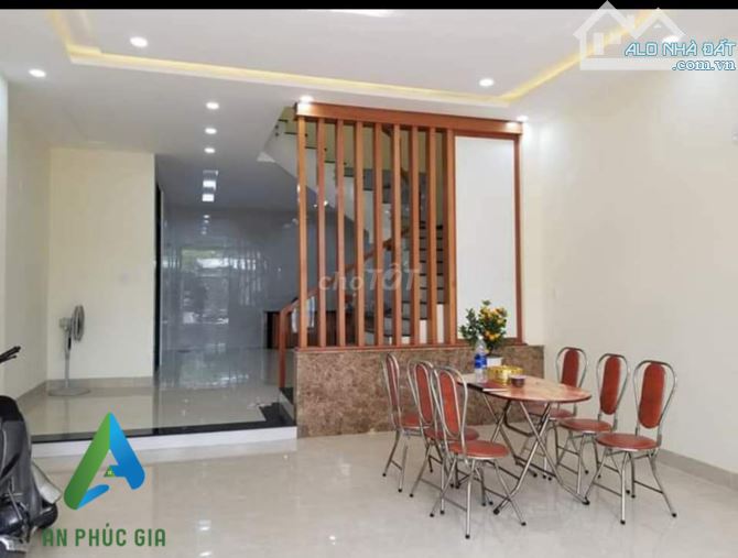 CHO THUÊ NHÀ NGUYÊN CĂN MẶT TIỀN ĐƯỜNG TỐ HỮU - 80 M² - 3 PN - GIÁ 18 TRIỆU