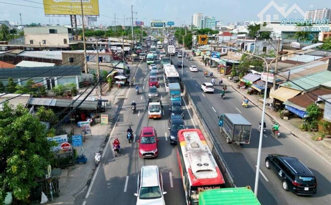 Bán đất 3 mặt tiền hơn 1000m2, Quốc lộ 1k, không QH, Tân Đông Hiệp Dĩ An 14tỷ TL