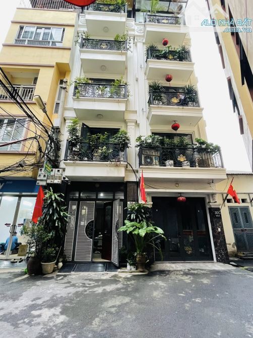 BÁN NHÀ HOÀNG VĂN THÁI  - PHÂN LÔ Ô TÔ QUÂN ĐỘI - Ô TÔ 7 CHỖ QUAY ĐẦU VÔ TƯ - TRUNG TÂM TH