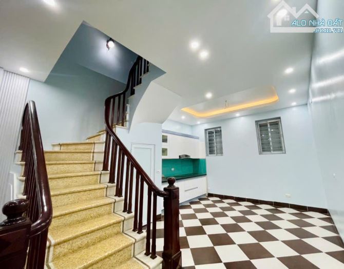 Xuân Đỉnh, dân xây, 3mặt thoáng 60m2, 5tầng, mt4,8m