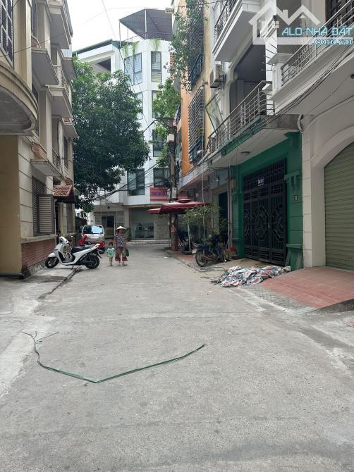 Gà đẻ trứng vàng Phạm Tuấn Tài🌺DT 52m2 - 7T thang máy - MT5m - 26.5 Tỷ - Oto tránh KD