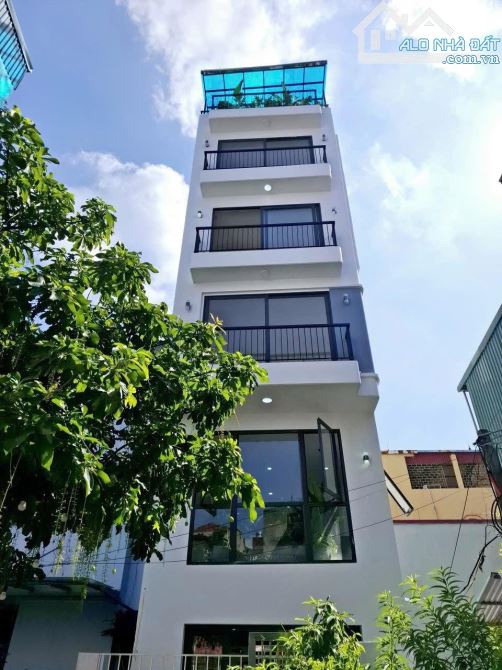 🏠 Siêu Phẩm Sài Đồng – 39m², 6 Tầng 3 Ngủ Mới Tinh – 7,85 Tỷ