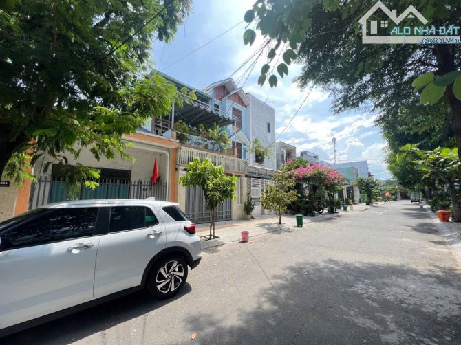 Bán đát tặng nhà C4 MT Nam Thọ 2 _ Sơn Trà _ 115m2 _ 8.9 tỷ.
