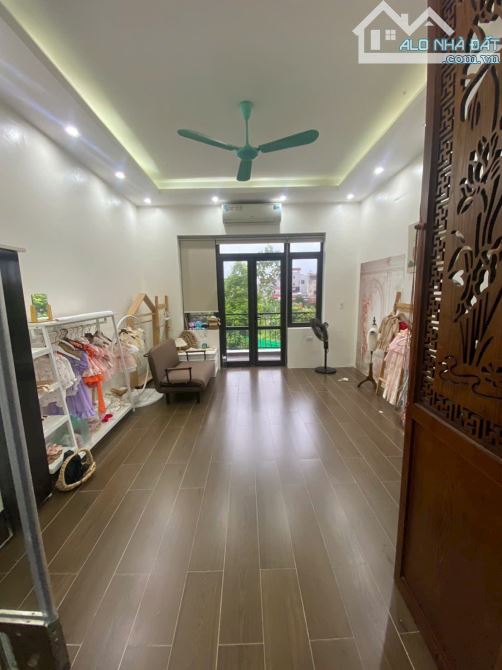 Bán căn Nhà 2 tầng mới tinh view thoáng giãn dân khu 7 Đại Phúc, TP Bắc Ninh ♦️DT 76,5m2 .