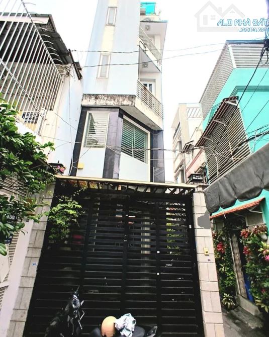 NHÀ CĂN GÓC LÊ VĂN SỸ, QUẬN 3: 5 Tầng, 5PN, Sân Thượng, Chỉ 12.3 Tỷ!