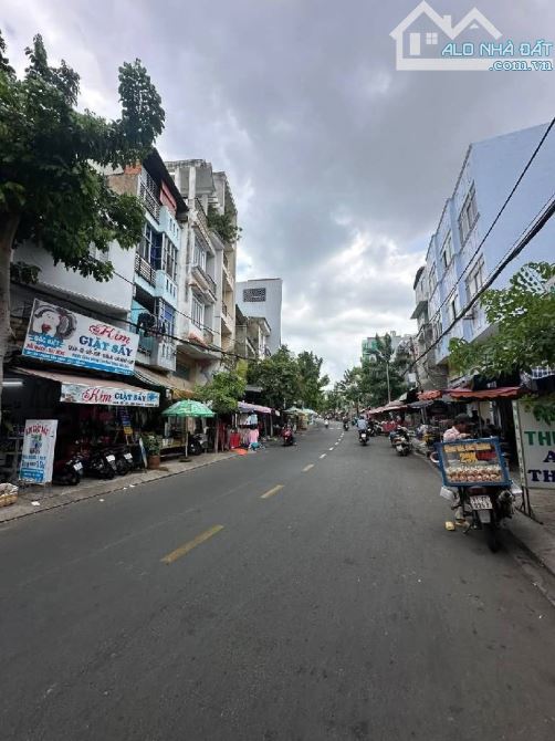 PHAN HUY ÍCH GÒ VẤP ,DT 4×20 , 2 TẦNG ,HẺM XE HƠI THÔNG ,GẦN SÂN BAY ,CHỢ ,CHỈ 6 TỶ 990T