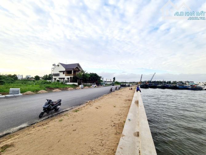 Bán đất Nguyễn Thị Nhuần, An Phú Đông, (12 x 61), đường nhựa 10m view kênh, 23 tỷ
