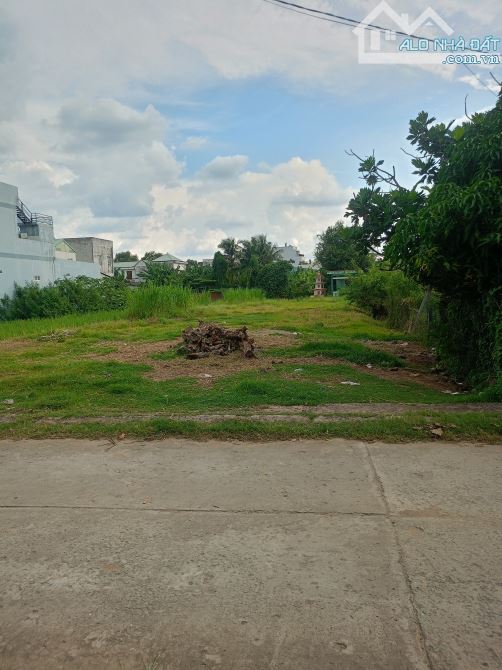 Đất Mt Nguyễn Hồng Sến P3 TP Tân An