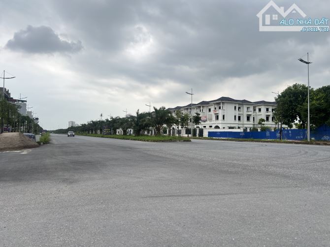 Bán 80m đất mặt đường Vân Canh, Hoài Đức gần vành đai 3.5, đường Trịnh Văn Bô.