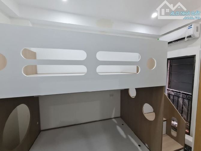 LÔ 2 THOÁNG - CC MINI- ĐỐNG ĐA - Ô TÔ CÁCH 10M -80TR/ THÁNG - 90M2 GIÁ 14 TỶ