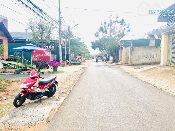 💥Đất TC 4,4*30m Nở hậu 15m,Đầu Đường Đỗ Xuân Hợp,vị trí đẹp