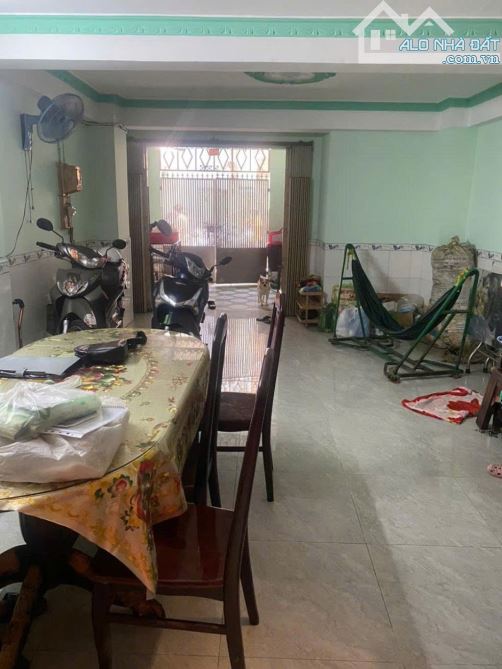 Nhà bán quận 6, đường Nguyễn Văn Luông , Hậu Giang, Hẻm 4m, 6 tỷ , 72m2