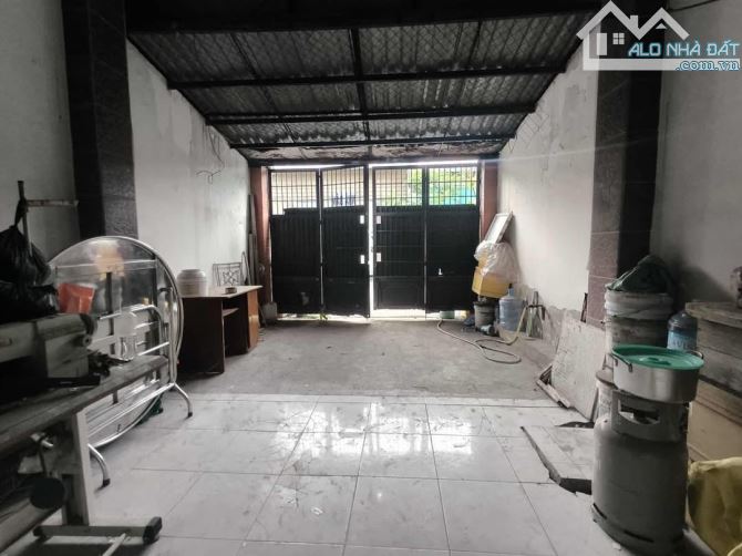 NHÀ 2 TẦNG 134M2 NGANG BỀ THẾ 8M TUYỆT ĐẸP, ĐANG CHIA LÀM 2 CĂN. HẺM XE TẢI THÔNG. TÂN