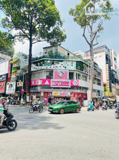 Hàng đầu tư dòng tiền 6% lãi suất - MT Nguyễn Trãi - Tôn Thất Tùng Quận 1 - HĐ thuê 140tr