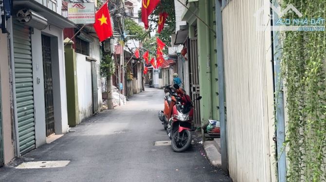 Bán đất phố Vip Xuân La, Tây Hồ 148m, mt 12m giá đầu tư, ngõ nông rộng thênh thang.