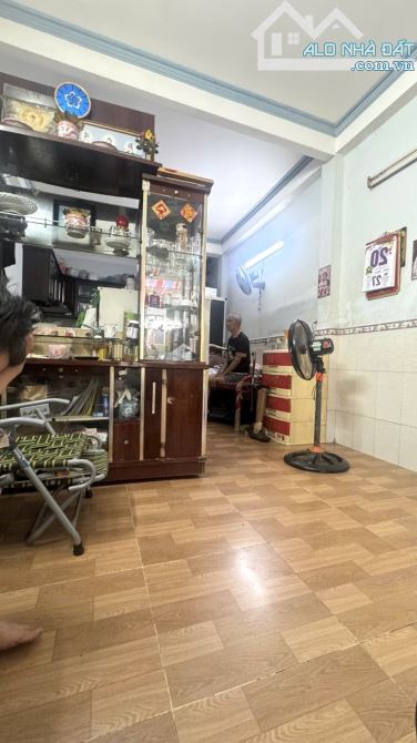Bán nhà Quận 8 – Dương Bá Trạc, giá dưới 5 tỷ, 2 tầng kiên cố, sổ hồng riêng
