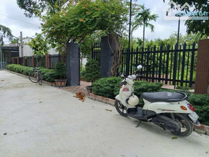 Bán đất 1.500 m2 có nhà cây ăn trái gần chợ Mỹ Khánh