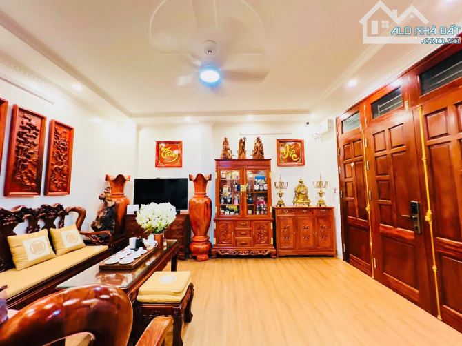 Nhà đẹp chủ kiến trúc sư xây tại Văn Miếu - Đống Đa - HN