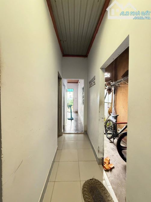 Nhà nở hậu mặt tiền Ami Đoan khu dân cư đông đúc gần chợ, gần trường, gần mọi thứ