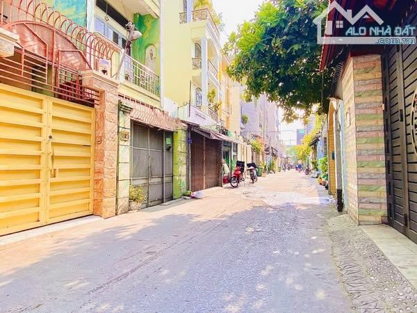 NHÀ ĐẸP BÙI ĐÌNH TÚY - HẺM XE TẢI - 50M2 - 4 TẦNG - NHỈNH 9 TỶ - BÌNH THẠNH .