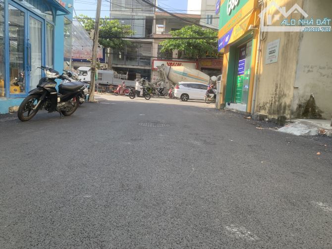 💥 SIÊU VIP – BÁN ĐẤT TẶNG NHÀ MT TRẦN KHÁNG DƯ 💥  🏡 100m² (ngang 6.5m) – Đường 6m nhựa
