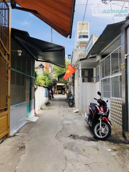 Bán Nhà gần chợ Phạm Thế Hiển (P4 cũ) Q8 - Giá 3,2 tỷ💰