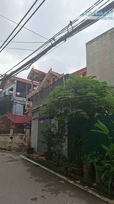 THẠCH BÀN – BÁT KHỐI LONG BIÊN – 52M² – NHÀ CẤP 4 – ĐƯỜNG 4M – 5.6 TỶ