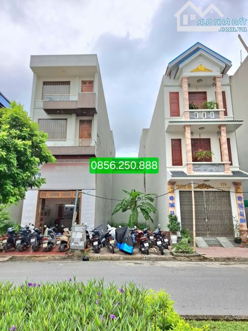 Lô đất siêu Vip hướng nam; mặt tiền rộng 5m; mặt Đỗ Mạnh Đạo; ĐT Bãi Viên cần chuyển đổi