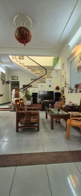 📌📌📌LÀM VIỆC TRỰC TIẾP GIÁ TỐT !!!nhà 2 tầng đường 7m5 mt  Nguyễn Xí