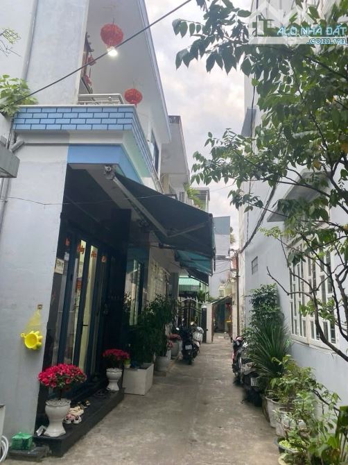 🎉🎉🎉Chính chủ gởi bán căn nhà 3 mặt kiệt, trung tâm đường Phan Châu Trinh