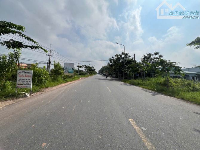 Bán gấp đất nhà vườn Phước Khánh Nhơn Trạch GẦN SÔNG giá rẻ 3tr/m. SR chính chủ.GỌI NGAY