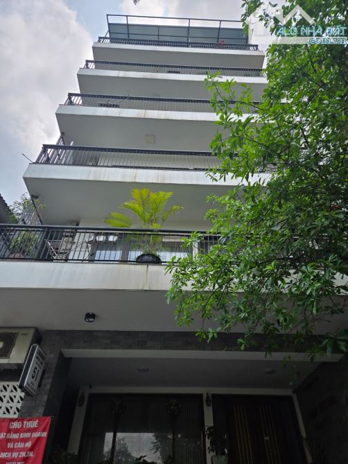 GIẢM GẦN 2 TỶ: CẦN BÁN GẤP NHÀ 96m2 VIEW HỒ phố Nghi Tàm, Tây Hồ  x6T, MT6m, Giá 54.5 Tỷ.