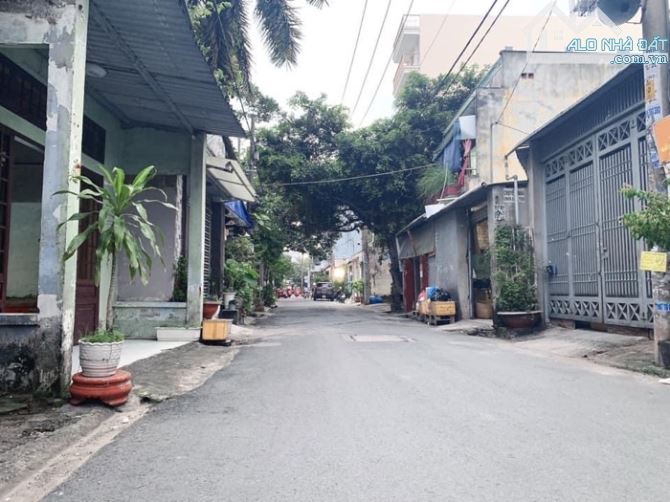 PHAN HUY ÍCH GÒ VẤP ,DT5,5×24 CHDV 5 TẦNG 23 PHÒNG ,HXT THÔNG ,GẦN SÂN BAY, 15,9 TỶ