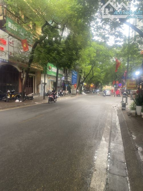Bán nhà 8 tầng Thang máy, Gara ôtô, 53m2, Ngụy Như Kon Tum, MT gẩn 6m, chỉ 21 tỷ