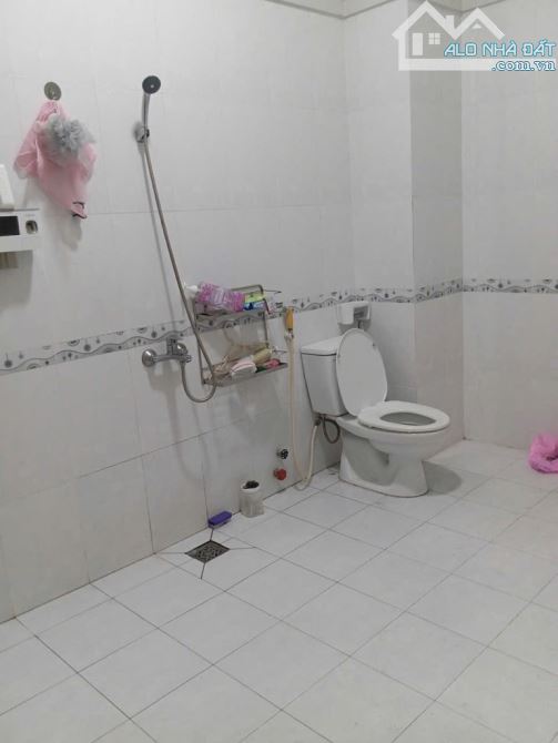Chỉ 7 Tỷ Nhà 2 Tầng Quận 7–Sát Mặt Tiền Huỳnh Tấn Phát-Khu Hoàn Cầu – DT 100 m²