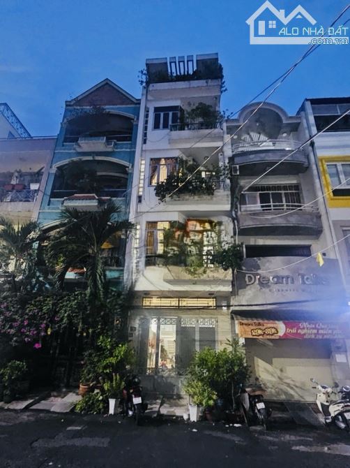 5 TẦNG-HẺM XE TĂNG THÀNH THÁI -P.12- Q.10 – DT:4.2*16.5M- 21 TỶ