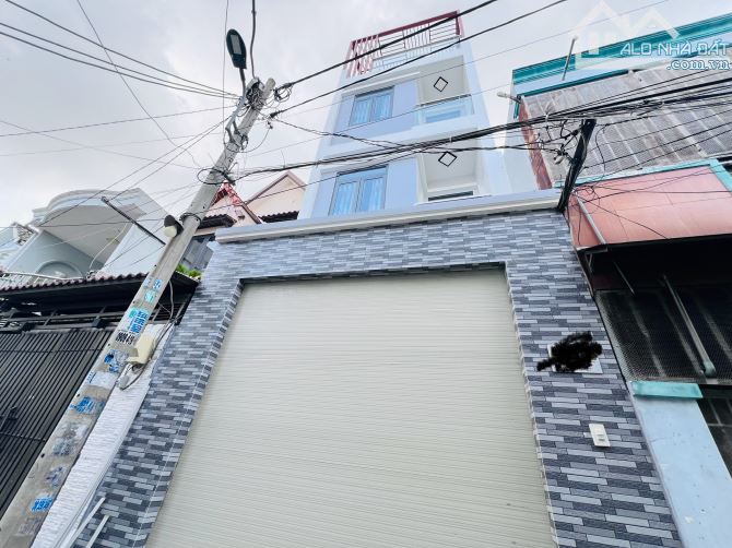 NHÀ 4 TẦNG FULL NỘI THẤT XE HƠI TỚI NHÀ - NGANG 4 DÀI 15 - SÁT BÊN PMH - NHÌNH 7ty TL