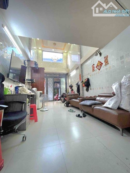 Siêu phẩm hẻm oto cách 50m ra mt đường Phan Văn Khoẻ 5tầng btct nhỉnh 8tỷ