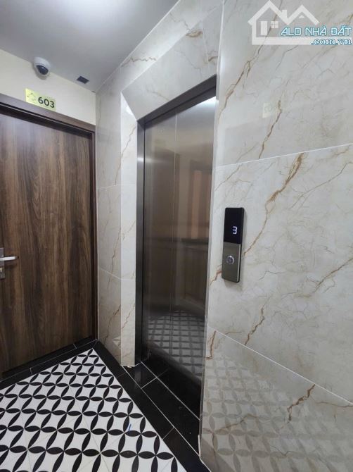 Nhà đẹp Chùa Láng dòng tiền 90tr/tháng DT 80m 6 tầng mặt tiền 8m giá 22,5 tỷ