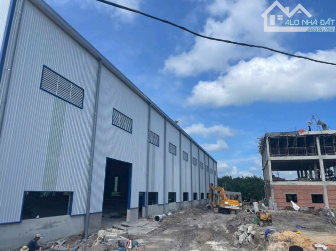 Cho Thuê 10.400 m2 Xưởng mới Trong KCN Bến Cát  Bình Dương ,Sản Xuất đa Nghành Nghề