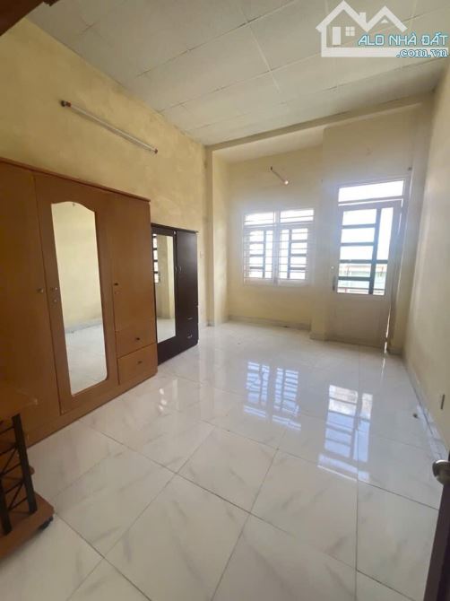 Bán nhà mặt tiền Đường số 51, Tân Hưng, Quận 7. DT82m2S. Giá 8.x tỷ - 11