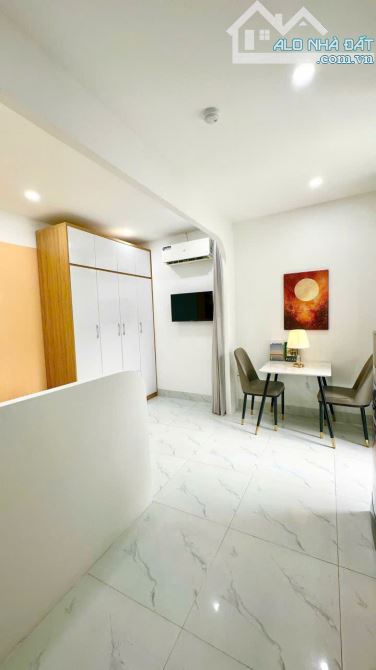 Siêu dòng tiền ! Bán toà CHDV - Pháo Đài Láng 80m x7 tầng TM, MT5.65 , Doanh thu 115 tr/ T - 11