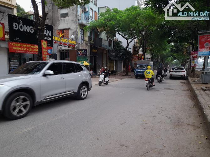 Bán nhà mặt phố Vũ Tông Phan, Thanh Xuân DT 380m2 x C4, MT 16.5m, Giá 133 tỷ - 1